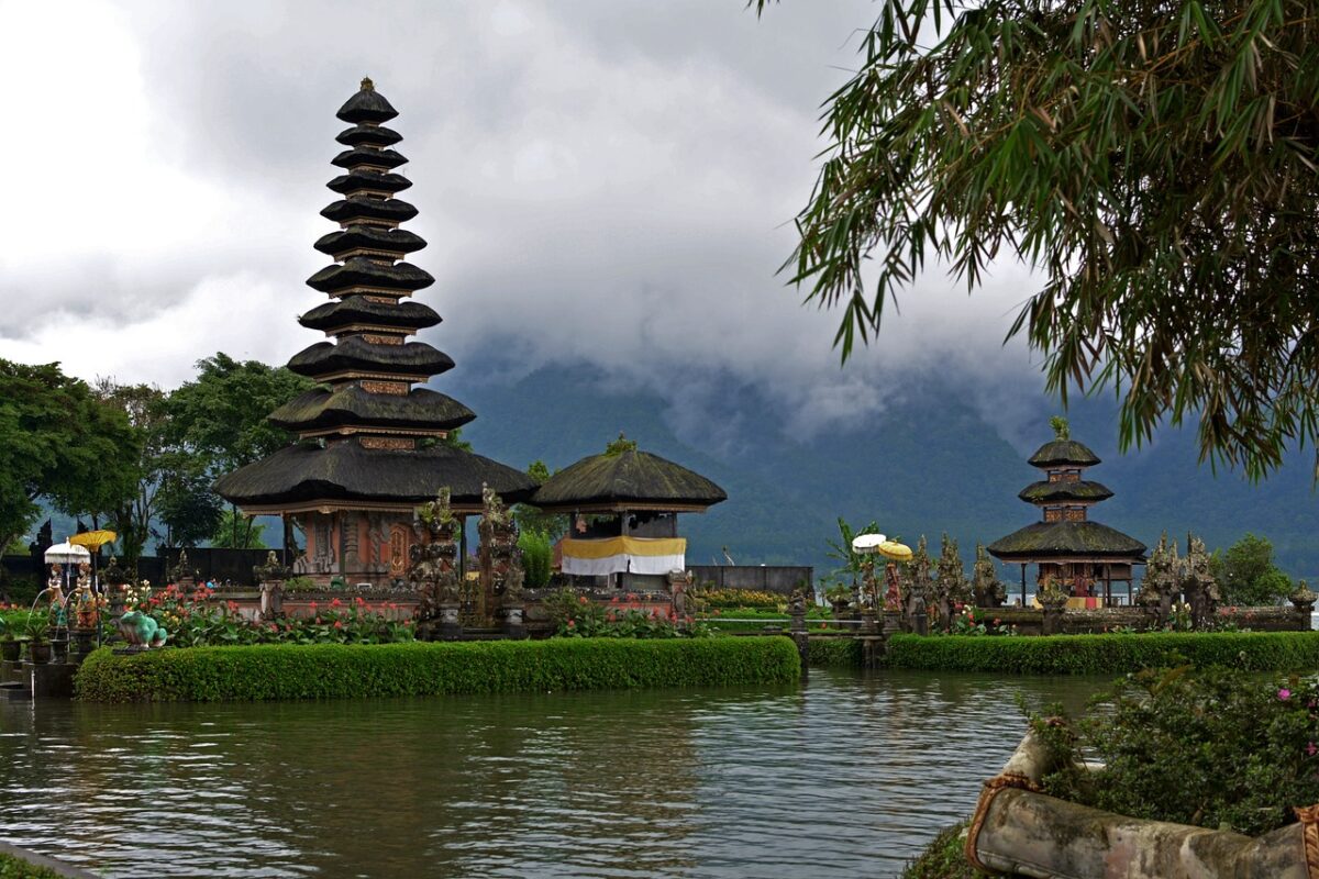 Asiara Holidays